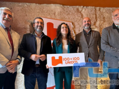 Laura Román presentada ante los medios de comunicación como candidata de 100x100 Unidos