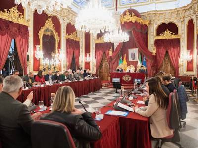 El Pleno aprueba el nuevo Plan de Cohesión y Cooperación Local de los Servicios Sociales e Igualdad con una dotación de 17,7 millones de euros