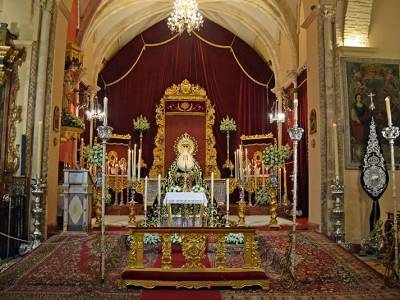  Alcalá del Río se prepara para el Solemne Septenario de Dolores en la Parroquia de Santa María de la Asunción