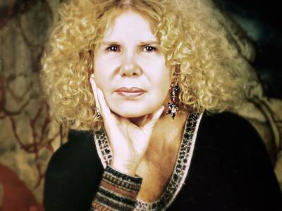 Marina Bernal interviene hoy en el documental que Canal Sur estrena "Cayetana, la duquesa de todos", el retrato más íntimo de una figura irrepetible