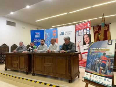 El Open de acceso al equipo nacional beach sprint de remo, en La Línea
