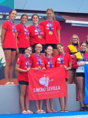 El Club Natación Sincro Sevilla se luce en los Campeonatos de España 