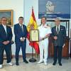 El Ateneo Social y Castrense distingue al Comandante Naval de Sevilla con su máxima distinción honorífica 