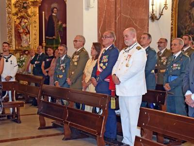 La Comandancia Naval de Sevilla honra a la Virgen del Carmen con una solemne Eucaristía en la Capilla de los Marineros 
