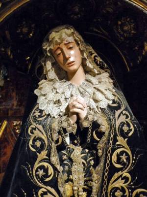  La Catedral de Sevilla conmemora la festividad de Nuestra Señora de los Dolores 