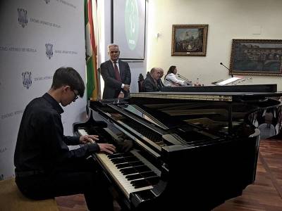 Presentación de la Asociación Ángel Moliní , Dar vida