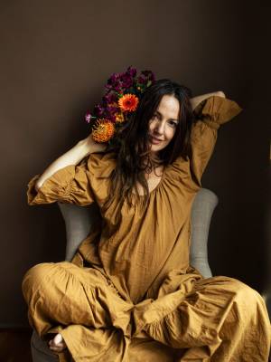 La fotógrafa sevillana Alicia Sánchez Cabanes, en una imagen de su web.
