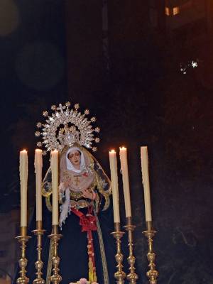  Nuestra Señora del Desconsuelo recorre las calles de la Barriada de los Principe y del Polígono Norte de Sevilla,en una jornada de oración y recogimiento