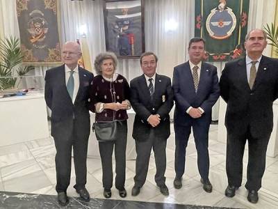 Homenaje floral a Cristóbal Colón y concierto en memoria del encuentro entre dos mundos